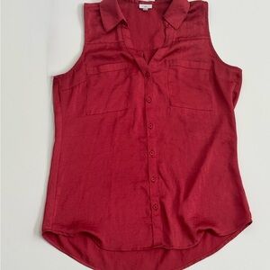 Express Sleeveless Button-Down Blouse in Red